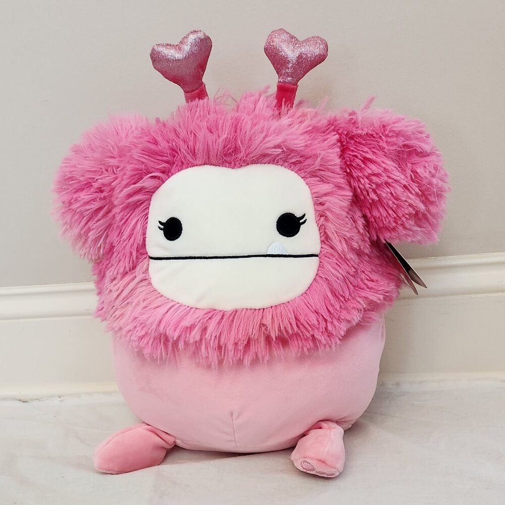 Squishmallows 11" Caparinne the Valentines Pink Bigfoot Plush Toy NWT